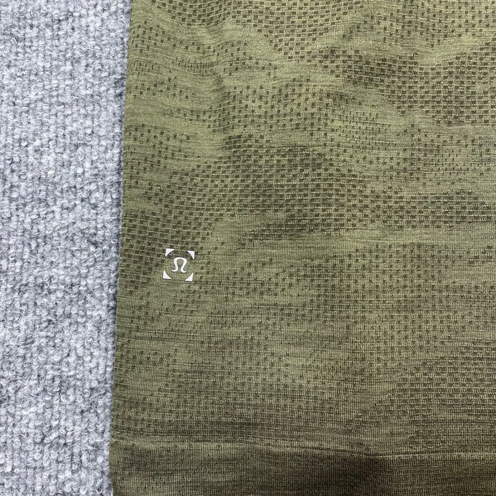 lululemon athletica lululemon metal